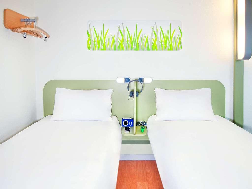 Ibis Budget Rouen sud Zénith Saint-Étienne-du-Rouvray Chambre photo